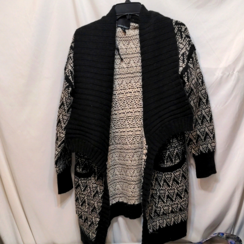 Cynthia Rowley black and white open front cardigan sweater size medium